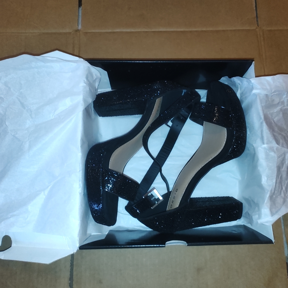 NWOT Torrid Sparkly All Black Studded Platform Heels Size 11WW